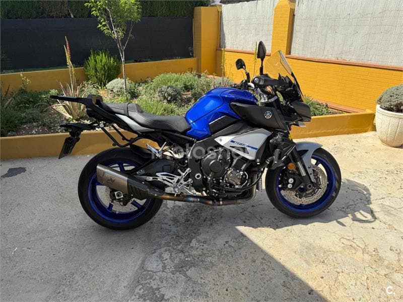 Yamaha MT-10 Tourer Edition – Vista 3