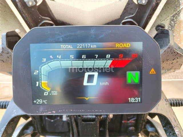 BMW F 750 – Vista 5