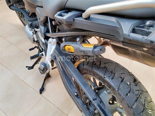 BMW F 750 – Vista 7