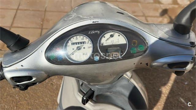 Piaggio LIBERTY 124 4T – Vista 5