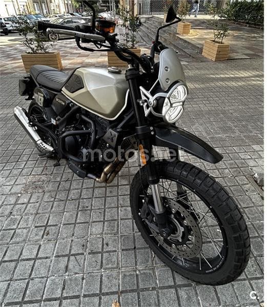 Brixton Crossfire 500 4800 € 2022 Barcelona - 3