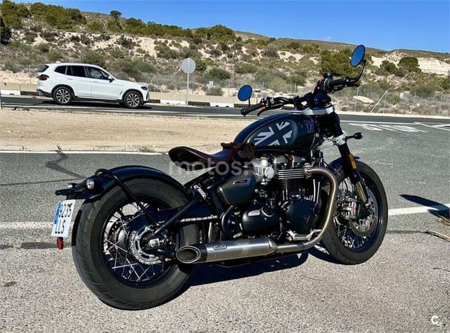 Triumph Bonneville – Vista 2