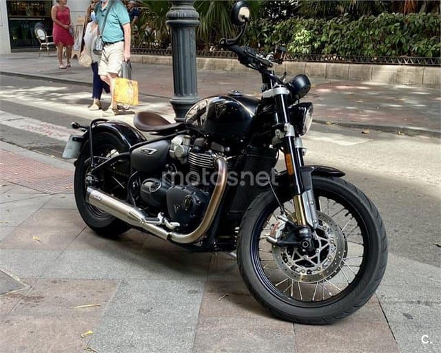 Triumph Bonneville – Vista 3