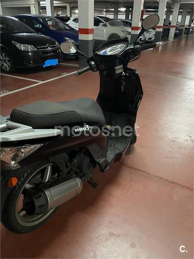 Kymco People 50 S 900 € 2015 Barcelona - 2