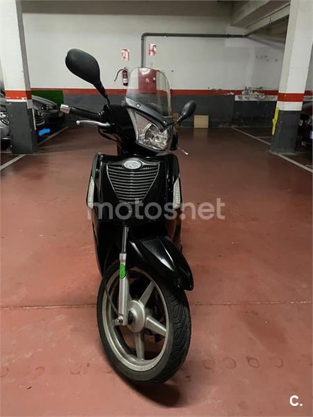 Kymco People 50 S 900 € 2015 Barcelona - 5