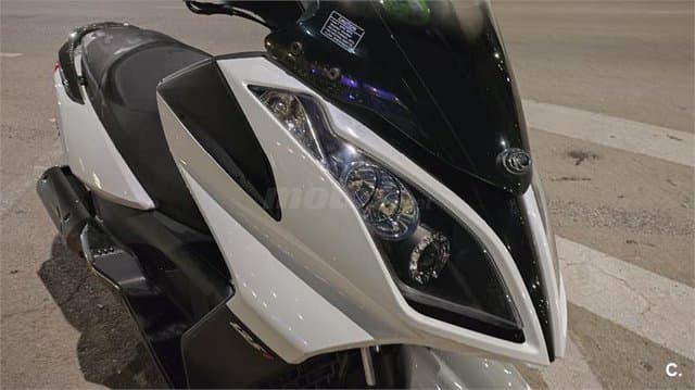 Kymco Super Dink 125i 2000 € 2016 Valencia - 4