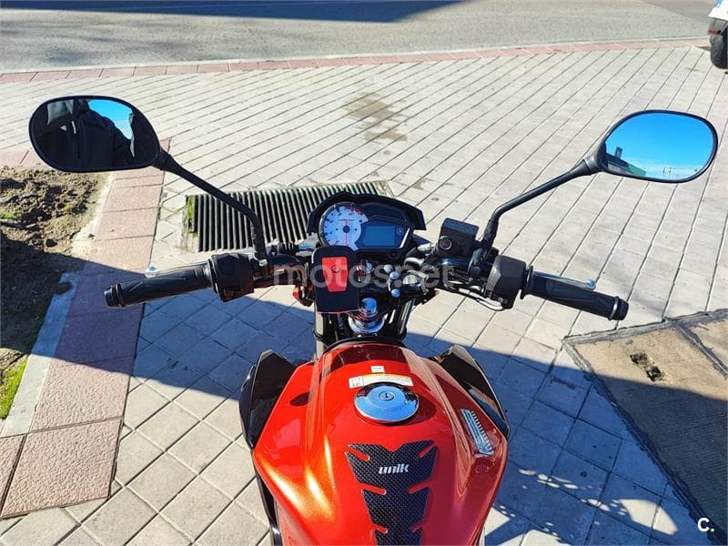 Yamaha YS125 – Vista 8