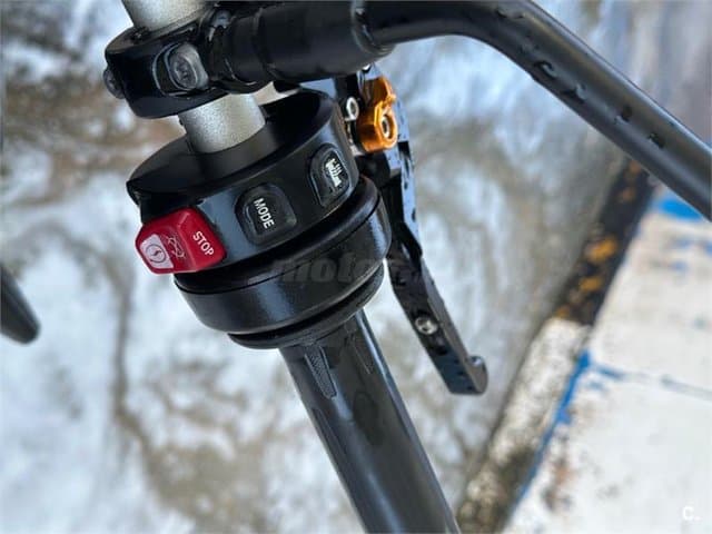 BMW F 900 R – Vista 4