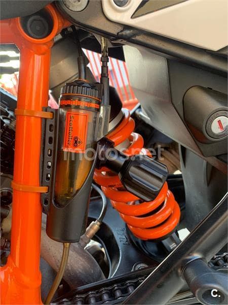 KTM 1190 Adventure R – Vista 8