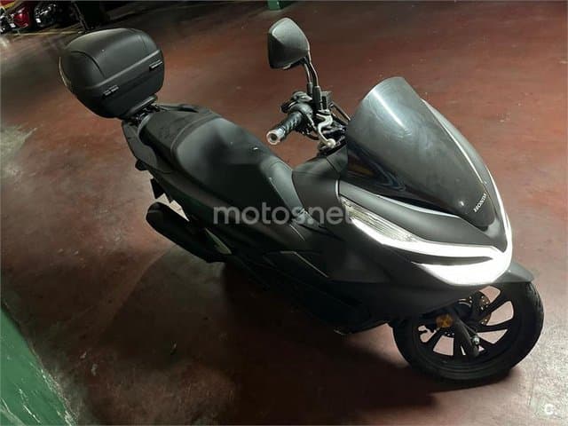 Honda PCX 125 – Vista 2