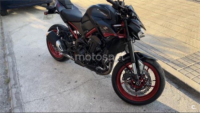 Kawasaki Z 900 – Vista 3