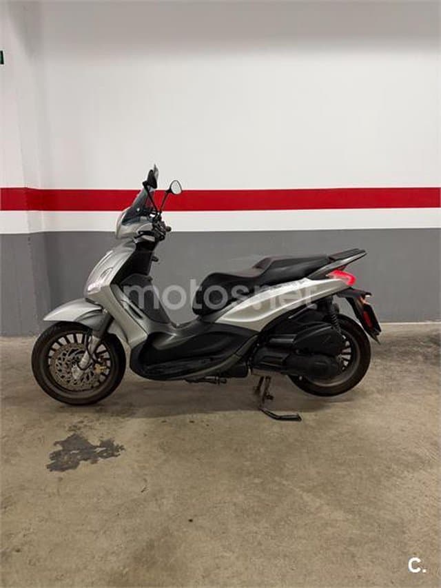 Piaggio Beverly 300 – Vista 1