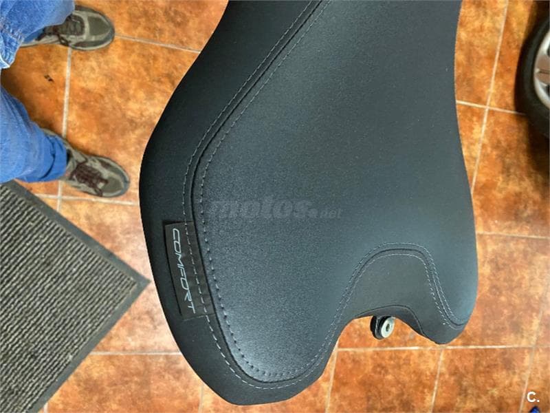 Yamaha MT-07 – Vista 8