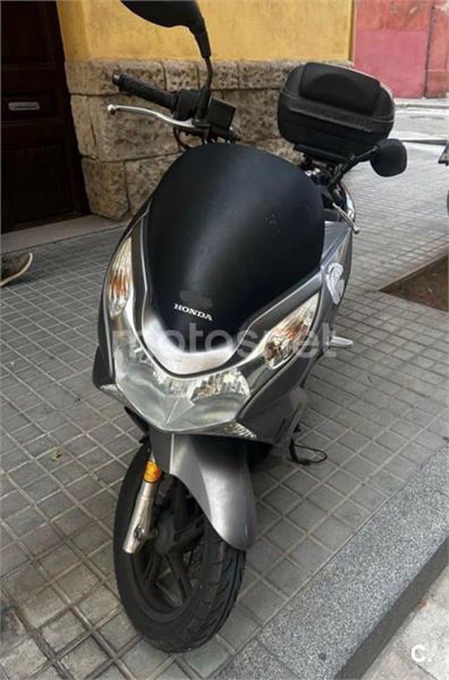 Honda PCX 125 800 € 2010 Barcelona - 8