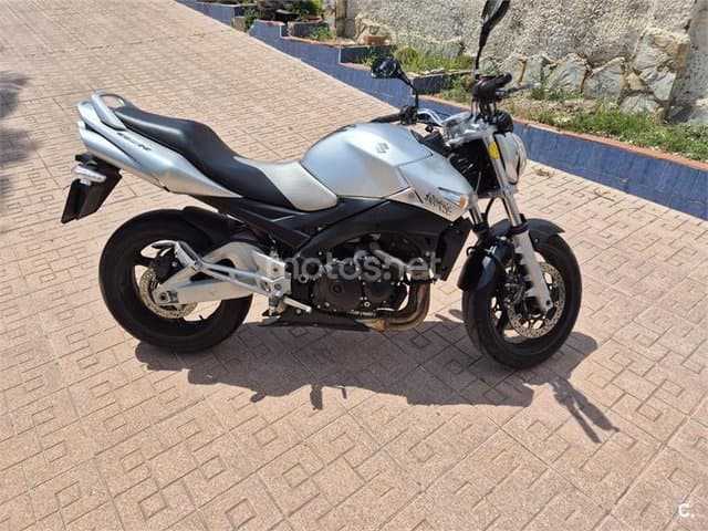 Suzuki GSR 600 2900 € 2007 Murcia - 1