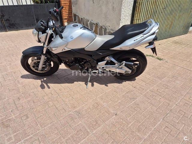 Suzuki GSR 600 2900 € 2007 Murcia - 3