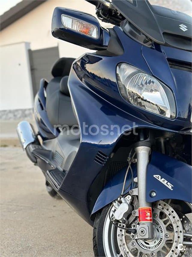Suzuki BURGMAN 650 Executive 2200 € 2006 Sevilla - 7