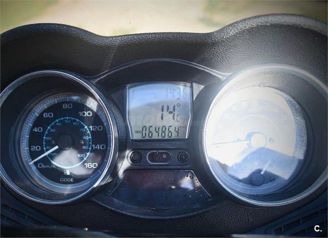 Piaggio X EVO 125 – Vista 3