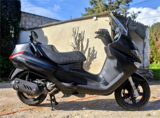 Piaggio X EVO 125 – Vista 7
