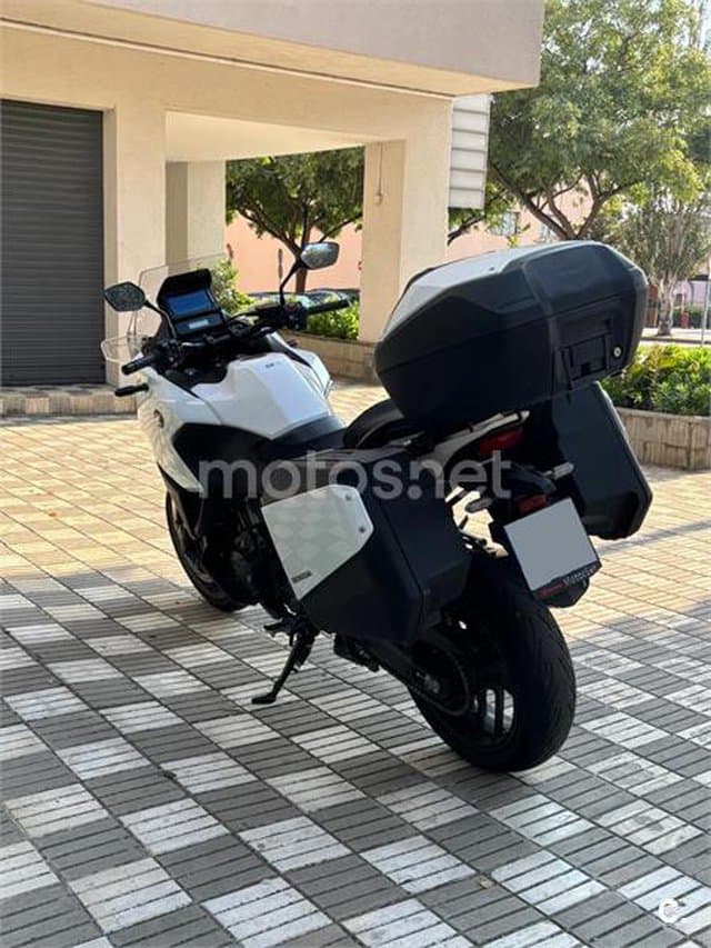 Honda NT1100 – Vista 1