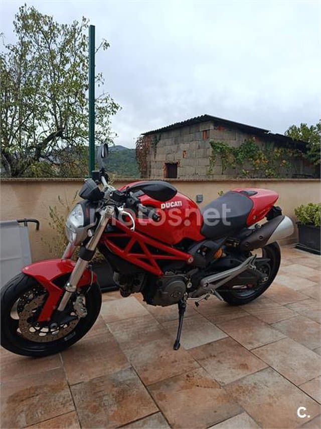 Ducati Monster 696+ ABS 4800 € 2014 Ourense - 3