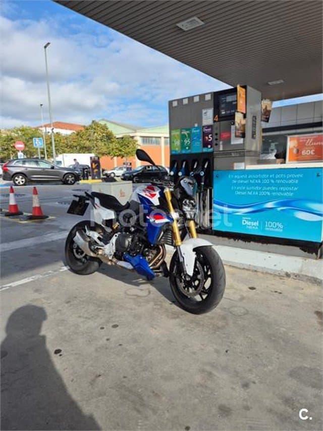 BMW F 900 R – Vista 2