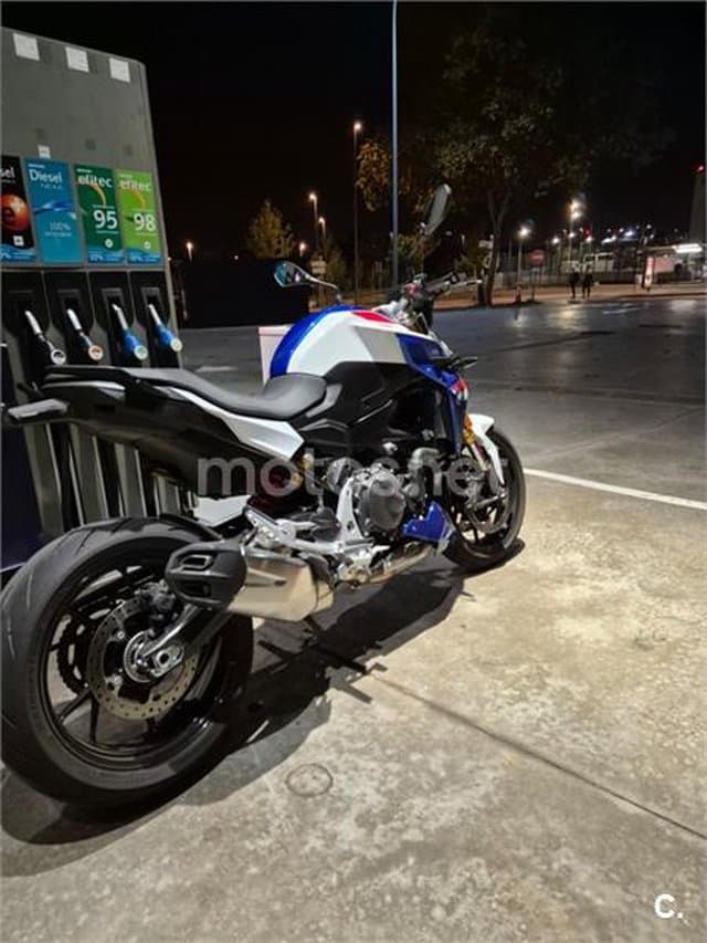 BMW F 900 R – Vista 5