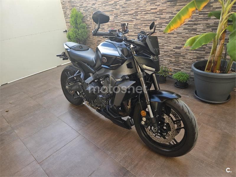 Yamaha MT 09 – Vista 3