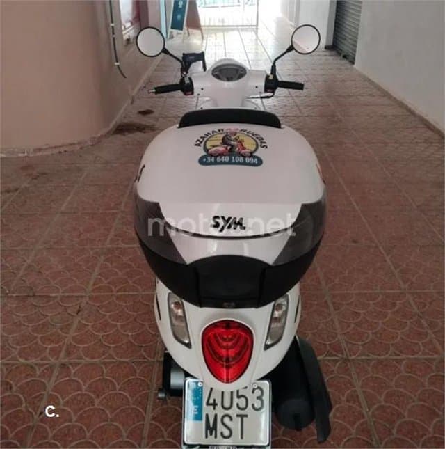 SYM Fiddle 125 – Vista 4