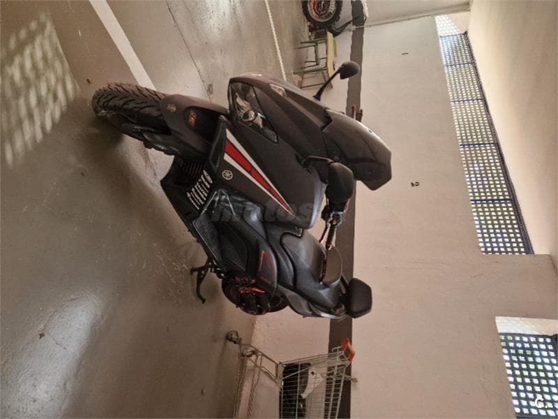 Yamaha TMAX 530 – Vista 3