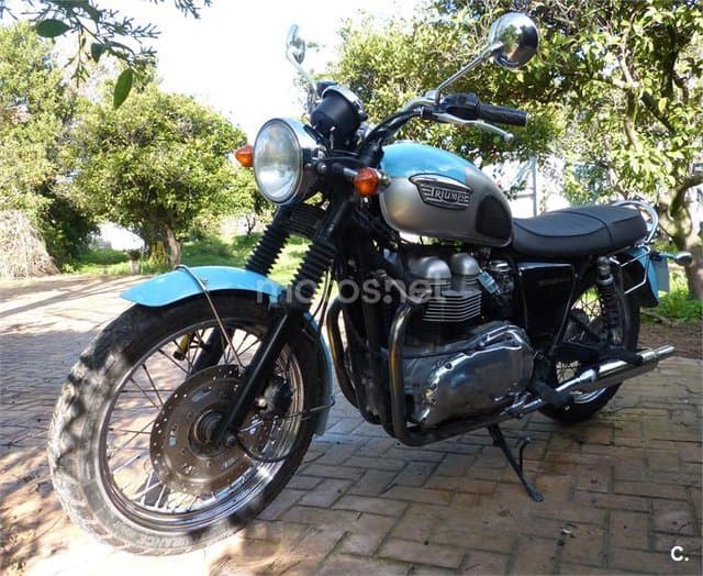 Triumph BONNEVILLE 900 4500 € 2001 Sevilla - 2