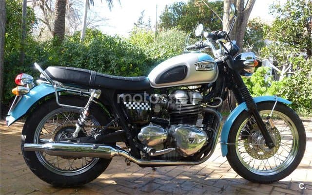 Triumph BONNEVILLE 900 4500 € 2001 Sevilla - 5