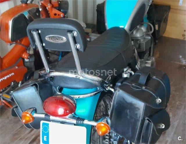 Triumph BONNEVILLE 900 4500 € 2001 Sevilla - 9
