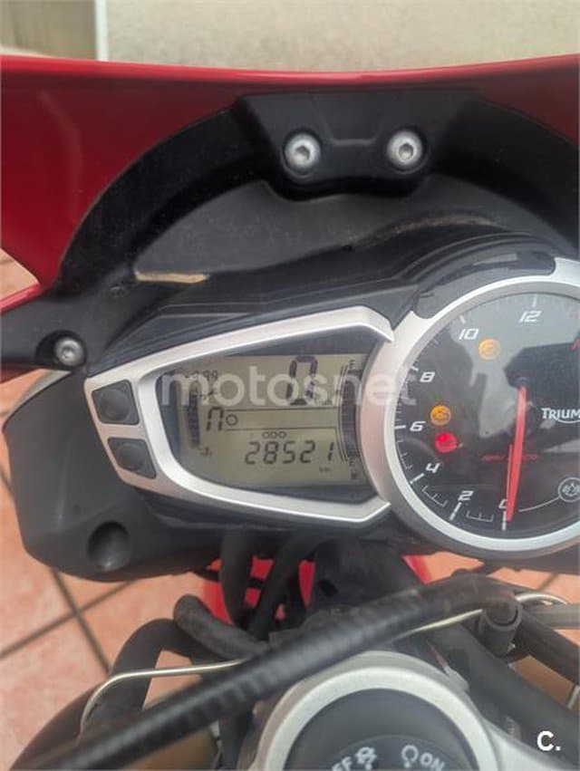 Triumph Street Triple 95 CV ABS 4900 € 2016 Castellón - 6