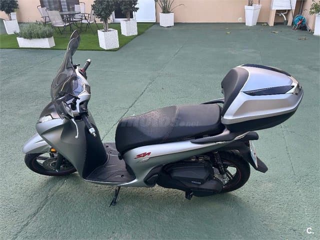 Honda SH 350i 4650 € 2023 Valencia - 3