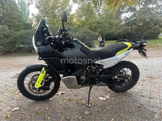 Husqvarna Norden 901 10.100 € 2023 Granada - 1