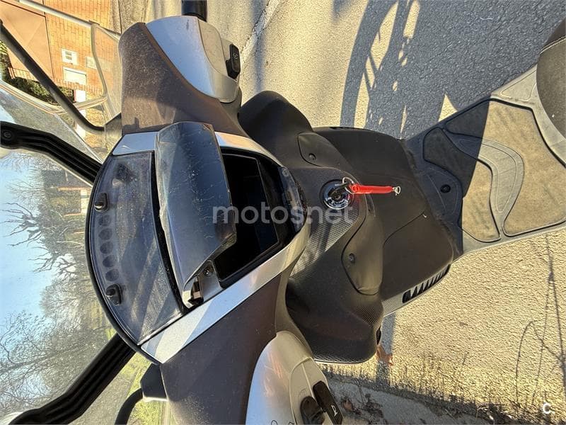 Yamaha X enter 125 – Vista 1