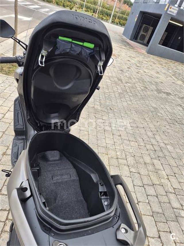 Kymco Super Dink 350i – Vista 18