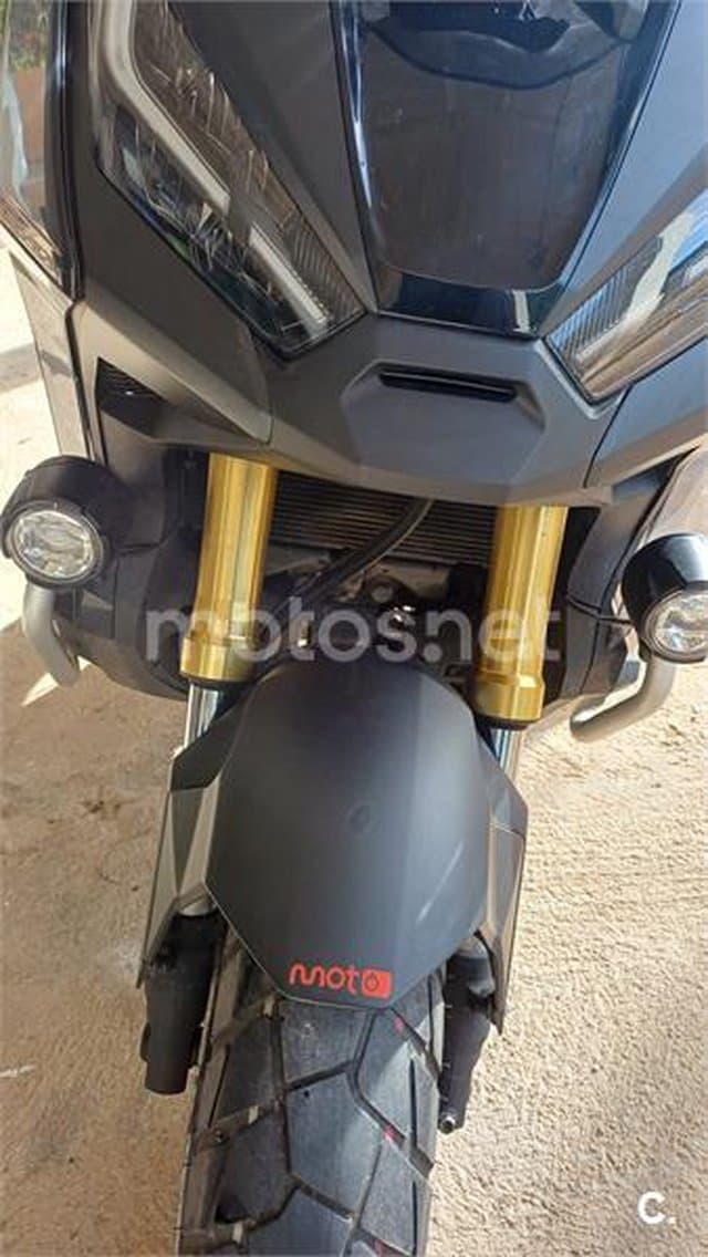 Honda X-ADV 10.500 € 2023 Valencia - 3