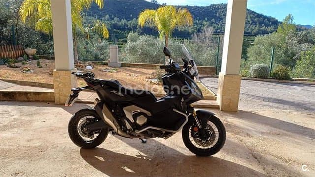Honda X-ADV 10.500 € 2023 Valencia - 8
