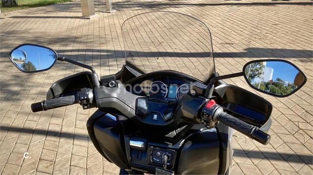 Suzuki BURGMAN 400 3900 € 2019 Huelva - 15
