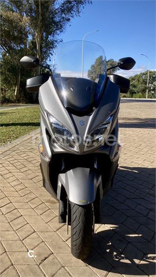 Suzuki BURGMAN 400 3900 € 2019 Huelva - 4