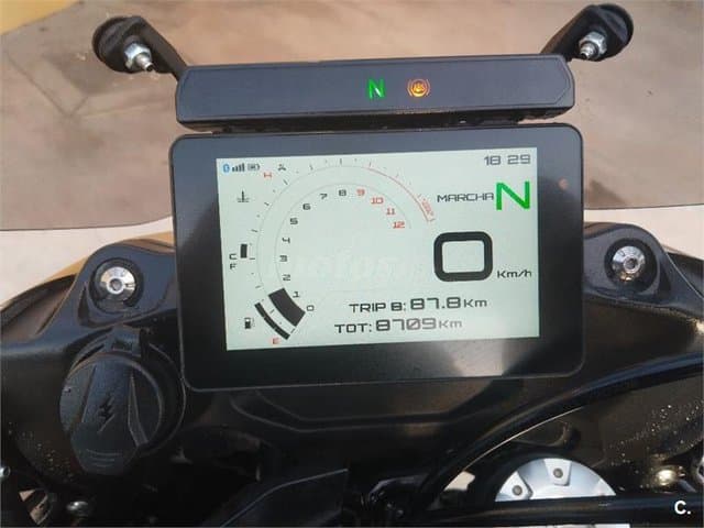 Benelli TRK 702 X – Vista 5