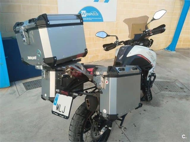 Benelli TRK 702 X – Vista 8