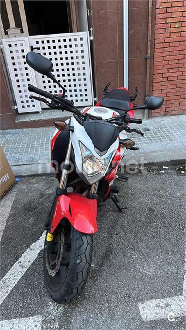 Honda CB 500F – Vista 3