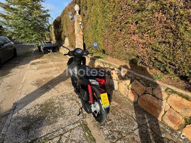 Piaggio LIBERTY S 50 2000 € 2024 Badajoz - 3