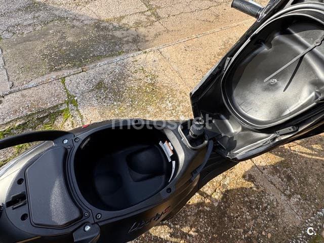 Piaggio LIBERTY S 50 2000 € 2024 Badajoz - 6