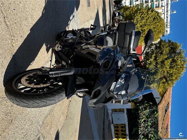 Benelli TRK 502 – Vista 2