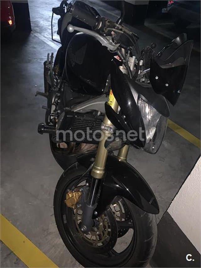 Honda CB 600F Hornet 3200 € 2007 Valencia - 9