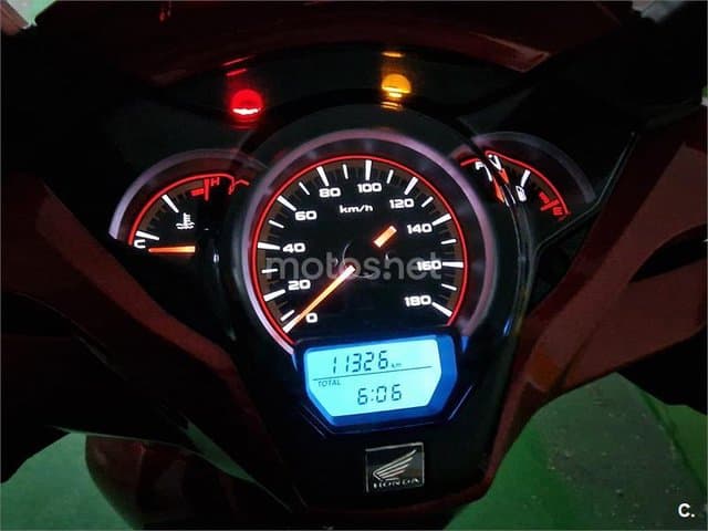 Honda SH 300i ABS 4000 € 2018 Pontevedra - 4